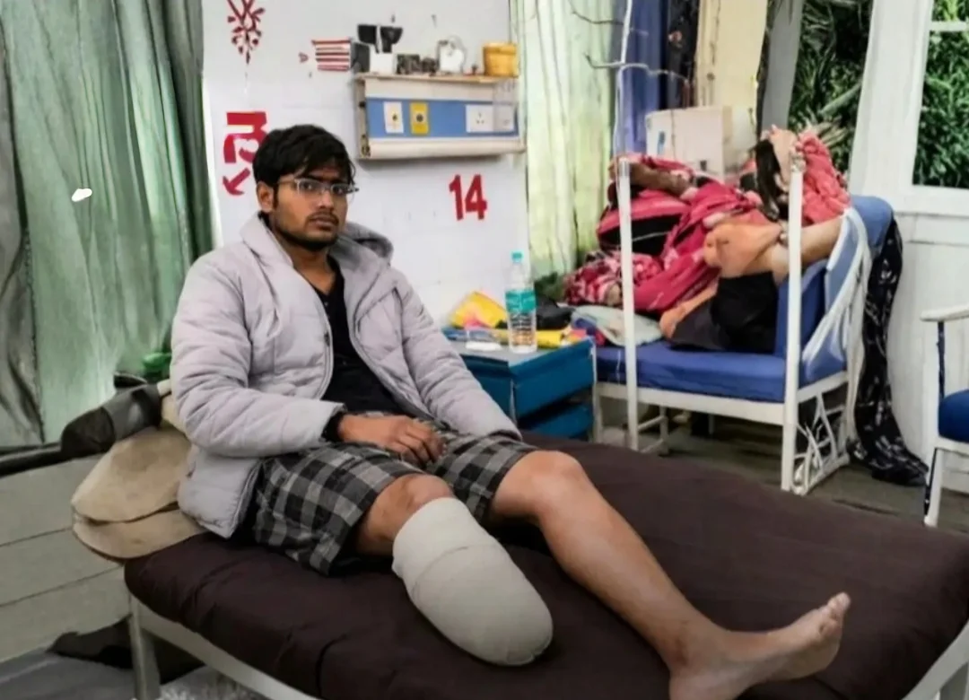 211915